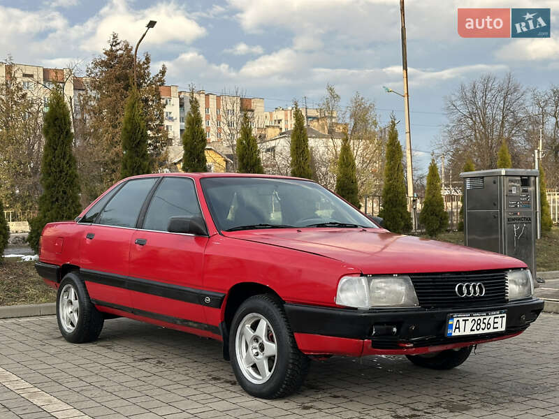 Седан Audi 100 1988 в Дрогобыче