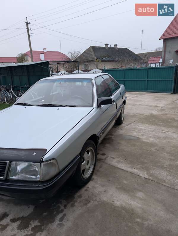Седан Audi 100 1989 в Чорткове фото 2 Седан Audi 100 1989 в Чорткове