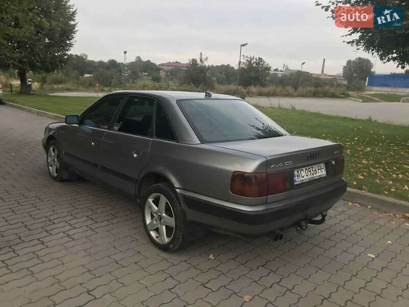 Седан Audi 100 1992 в Сокалі