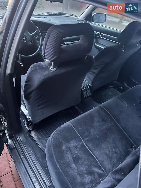 Седан Audi 100 1993 в Івано-Франківську