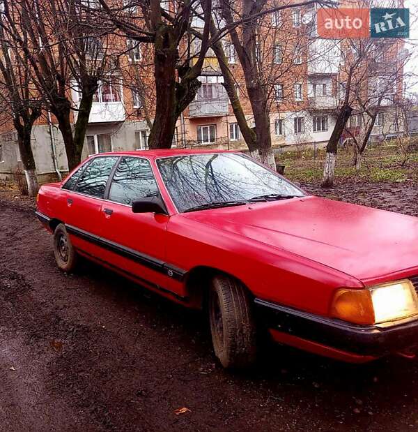 Седан Audi 100 1989 в Чернівцях фото 2 Седан Audi 100 1989 в Чернівцях