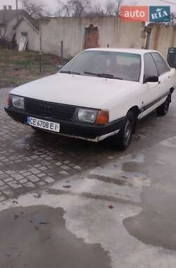 Седан Audi 100 1989 в Сторожинці
