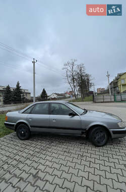 Седан Audi 100 1993 в Черновцах