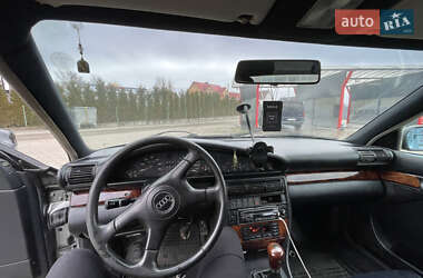 Седан Audi 100 1993 в Черновцах