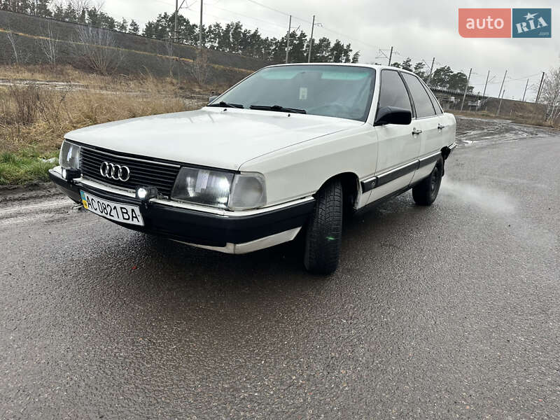 Седан Audi 100 1986 в Владимире фото 5 Седан Audi 100 1986 в Владимире