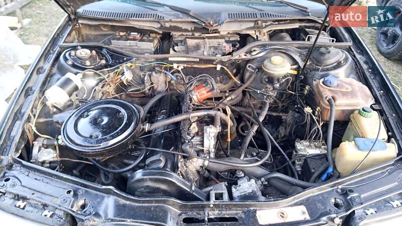 Седан Audi 100 1991 в Шостке