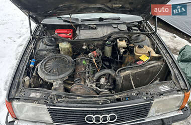 Седан Audi 100 1986 в Луцке