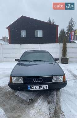 Седан Audi 100 1989 в Хмельнике