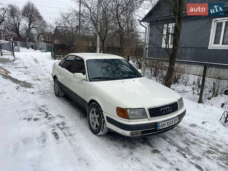 Седан Audi 100 1991 в Рівному