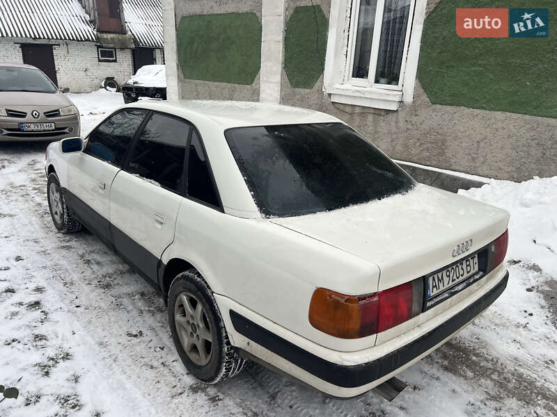 Седан Audi 100 1991 в Рівному