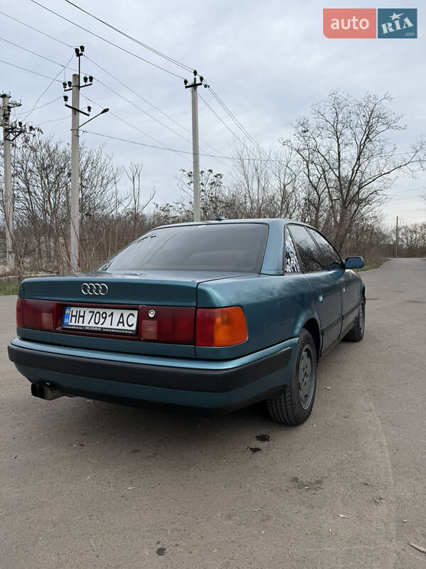 Седан Audi 100 1991 в Одесі