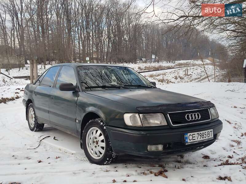 Седан Audi 100 1991 в Черновцах