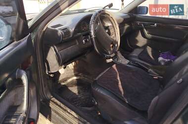 Седан Audi 100 1991 в Черновцах