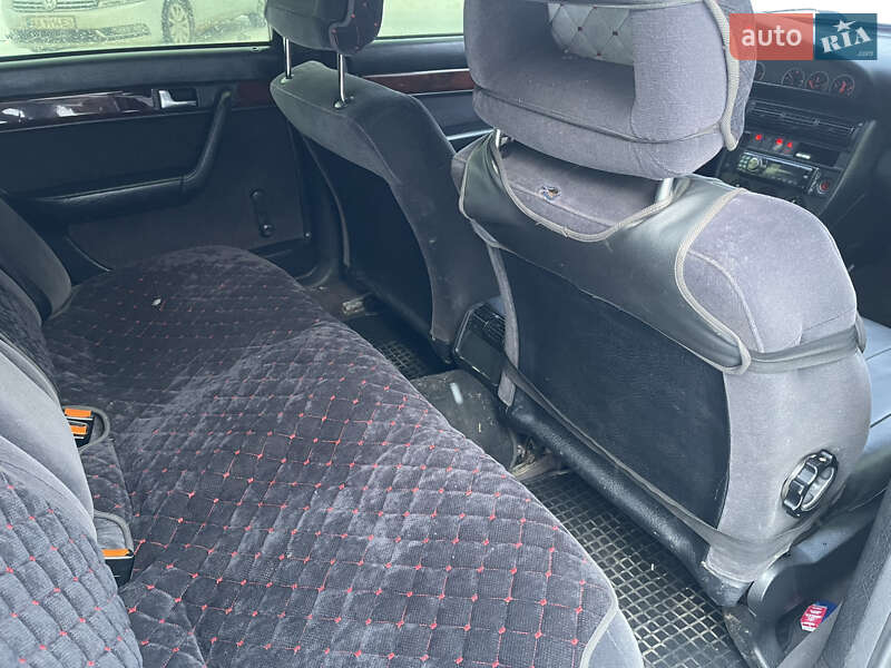 Седан Audi 100 1993 в Харькове