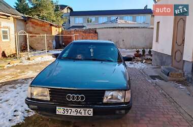 Седан Audi 100 1989 в Самборе