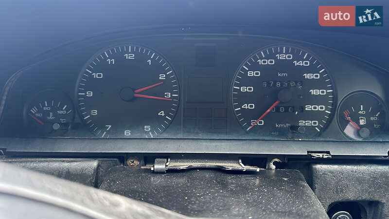 Седан Audi 100 1986 в Берегово