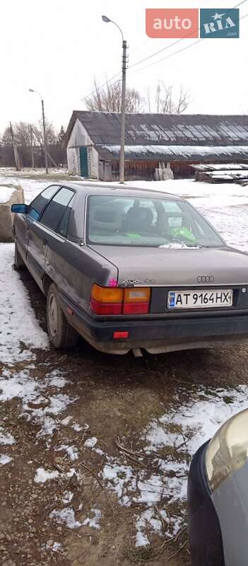 Седан Audi 100 1989 в Коломые