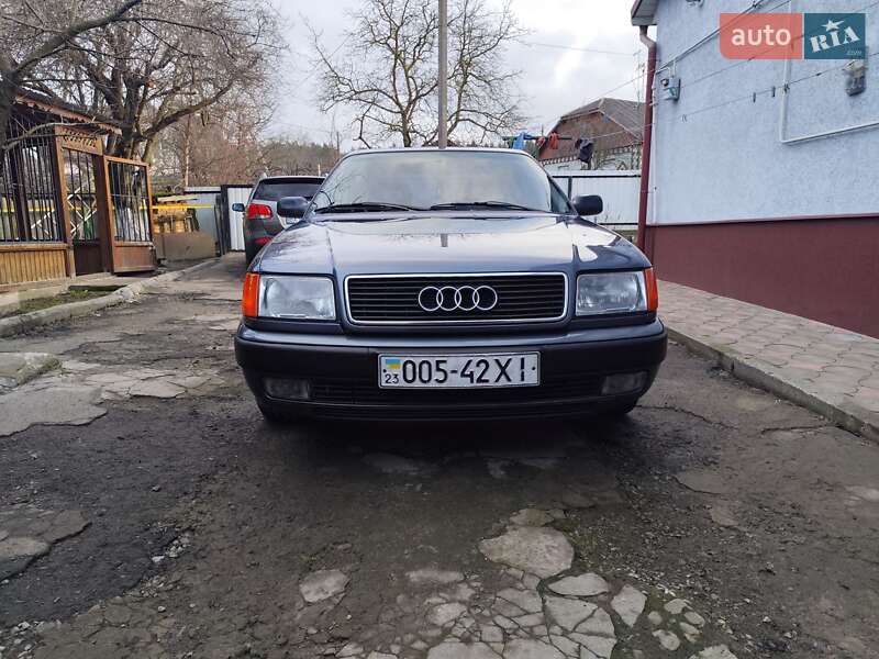 Седан Audi 100 1991 в Хмельницком