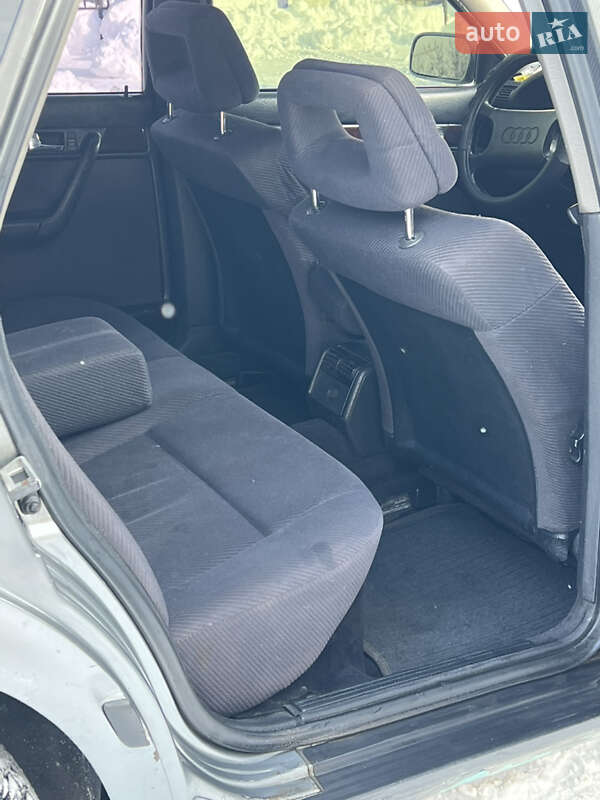 Седан Audi 100 1992 в Ровно