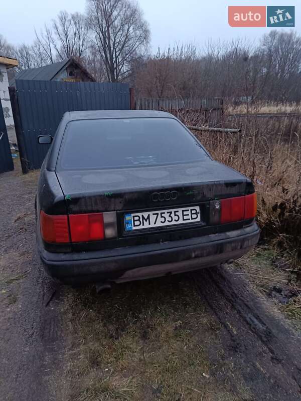 Седан Audi 100 1992 в Глухове
