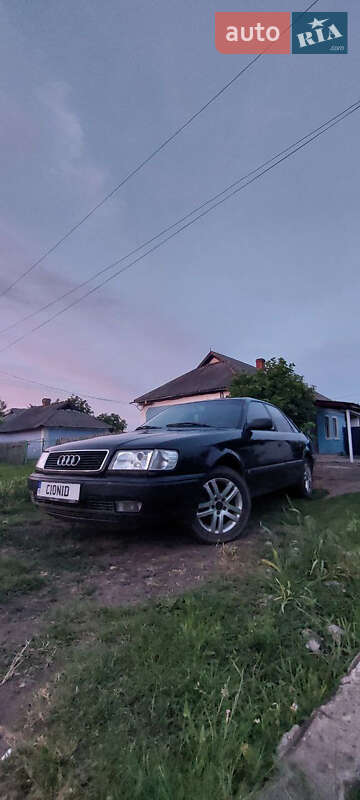 Седан Audi 100 1991 в Первомайске