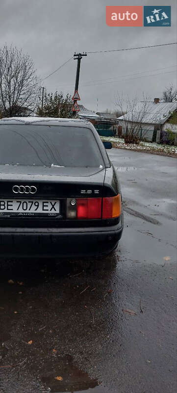 Седан Audi 100 1991 в Первомайске