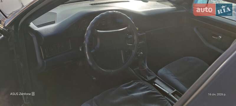 Седан Audi 100 1990 в Трускавце