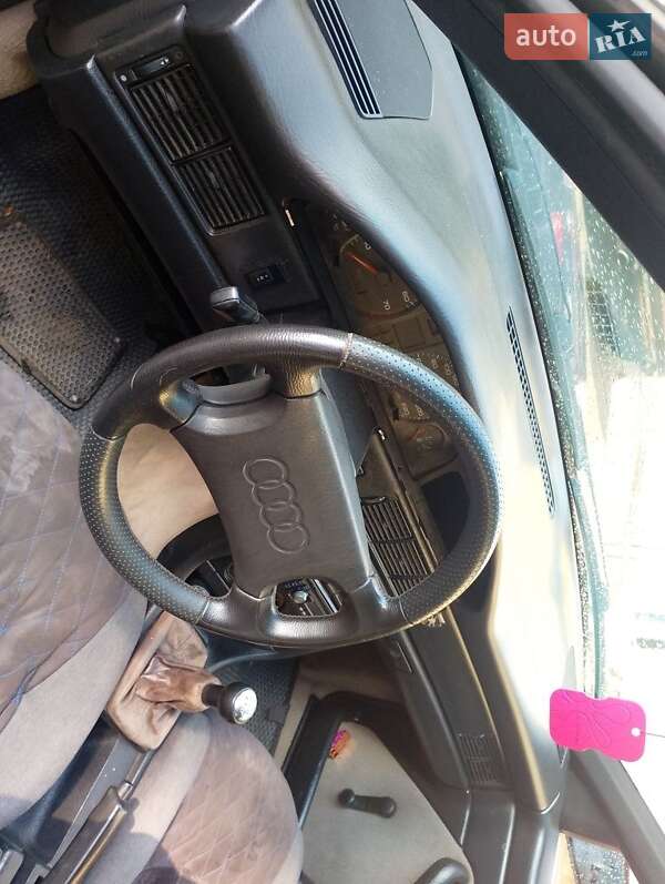 Седан Audi 100 1990 в Кривом Роге