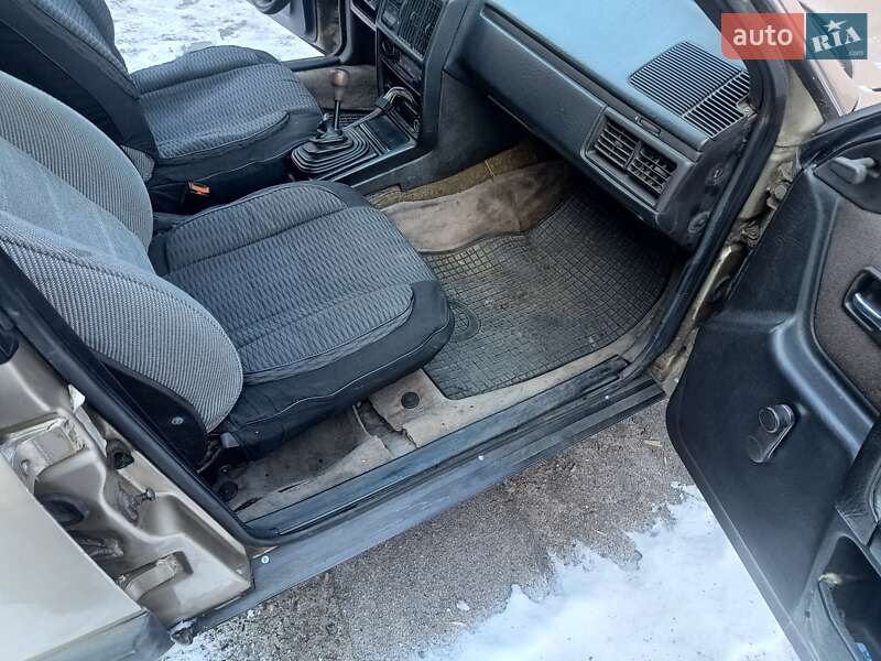 Седан Audi 100 1985 в Черкассах фото 11 Седан Audi 100 1985 в Черкассах