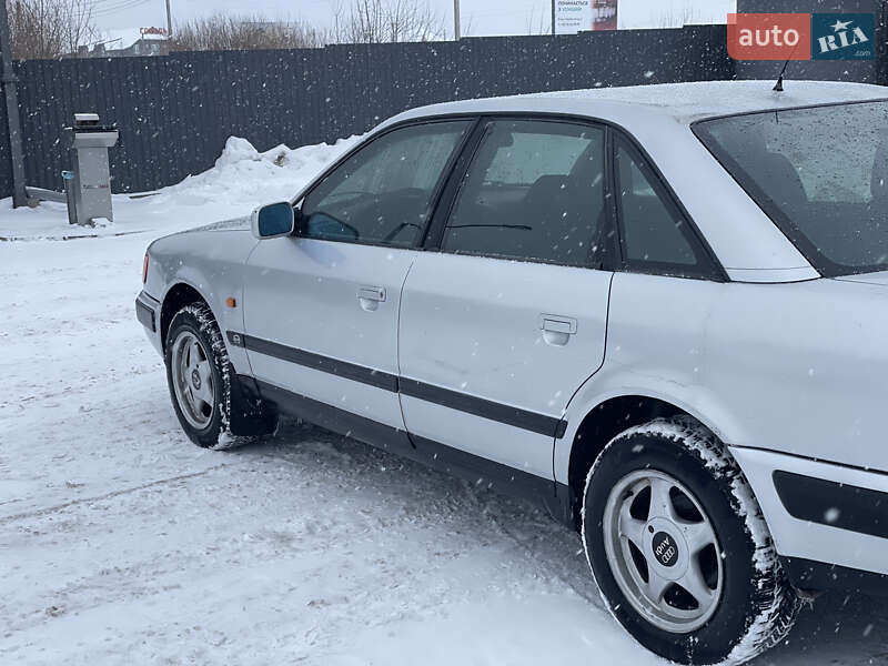 Седан Audi 100 1991 в Ивано-Франковске