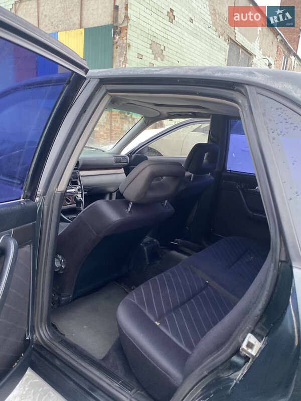 Седан Audi 100 1994 в Дрогобичі