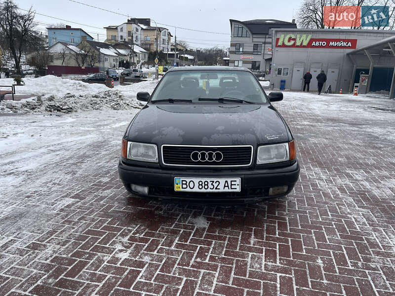 Седан Audi 100 1993 в Рівному