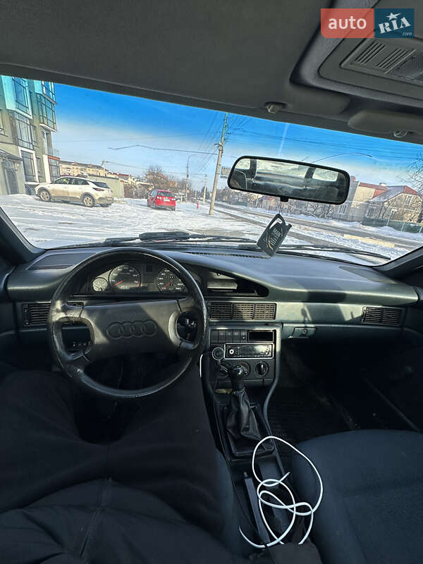 Седан Audi 100 1989 в Чорткове