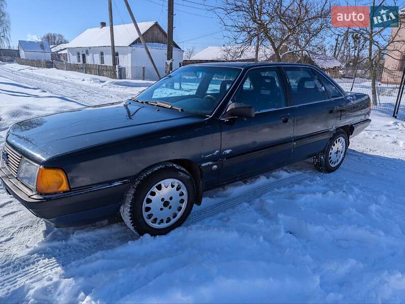 Audi 100 1989 Audi 100 1989