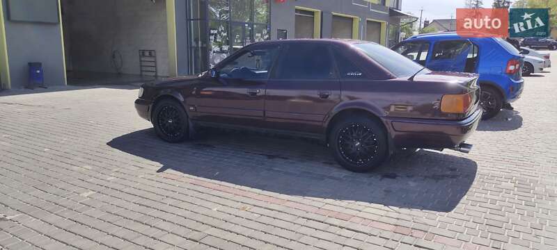 Седан Audi 100 1991 в Виннице