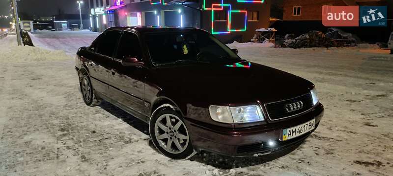 Седан Audi 100 1991 в Виннице