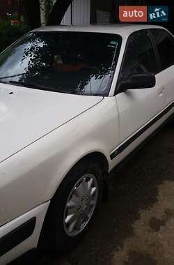Седан Audi 100 1991 в Надворной