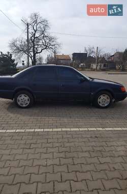 Седан Audi 100 1993 в Одессе