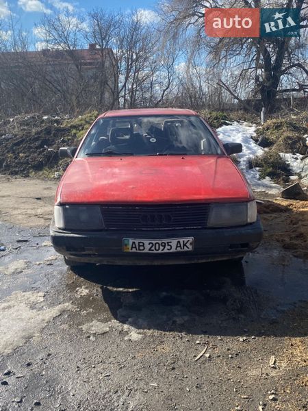 Седан Audi 100 1984 в Виннице