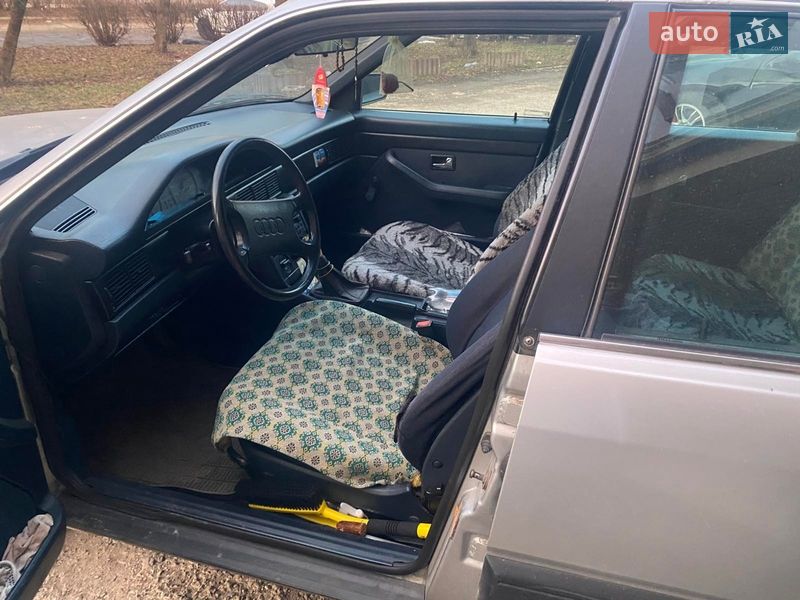 Седан Audi 100 1990 в Івано-Франківську