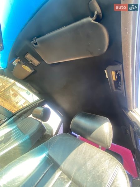 Седан Audi 100 1993 в Сарнах