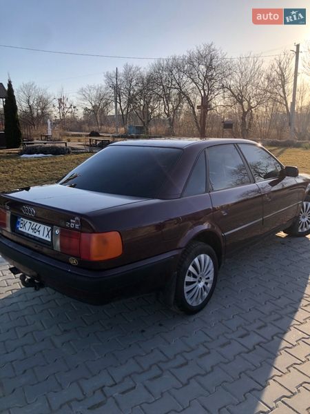Седан Audi 100 1992 в Рівному