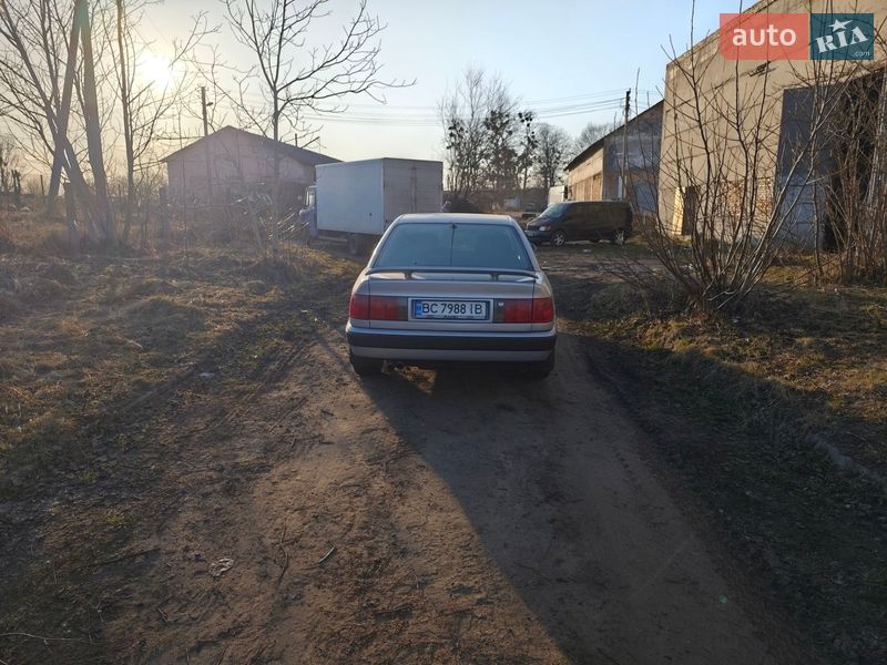 Седан Audi 100 1991 в Львові
