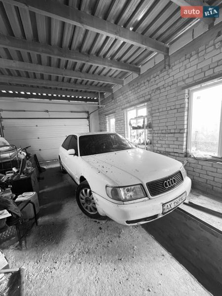 Седан Audi 100 1993 в Харкові