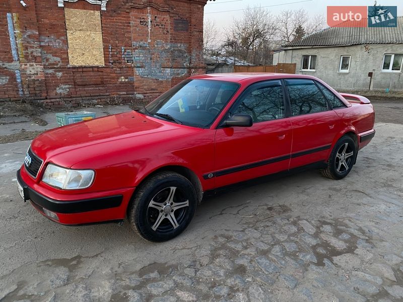 Седан Audi 100 1993 в Харькове