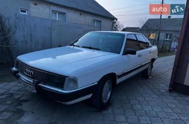 Седан Audi 100 1986 в Владимире