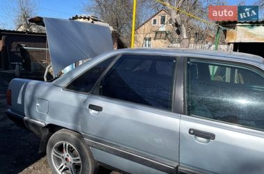 Седан Audi 100 1989 в Ровно