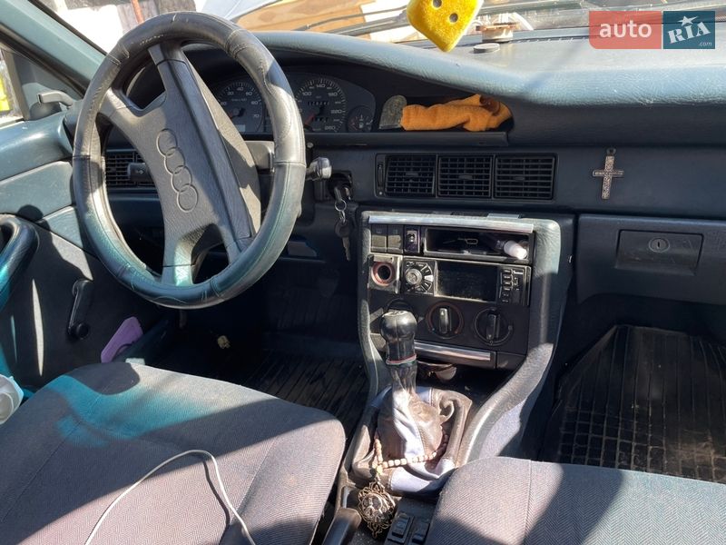 Седан Audi 100 1989 в Ровно