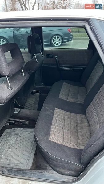 Седан Audi 100 1987 в Запорожье