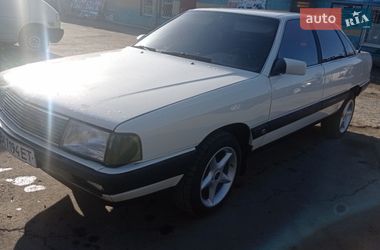 Седан Audi 100 1986 в Рівному